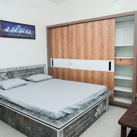 Mahadev Premium Homestay Garudeshwar Kültér fotó