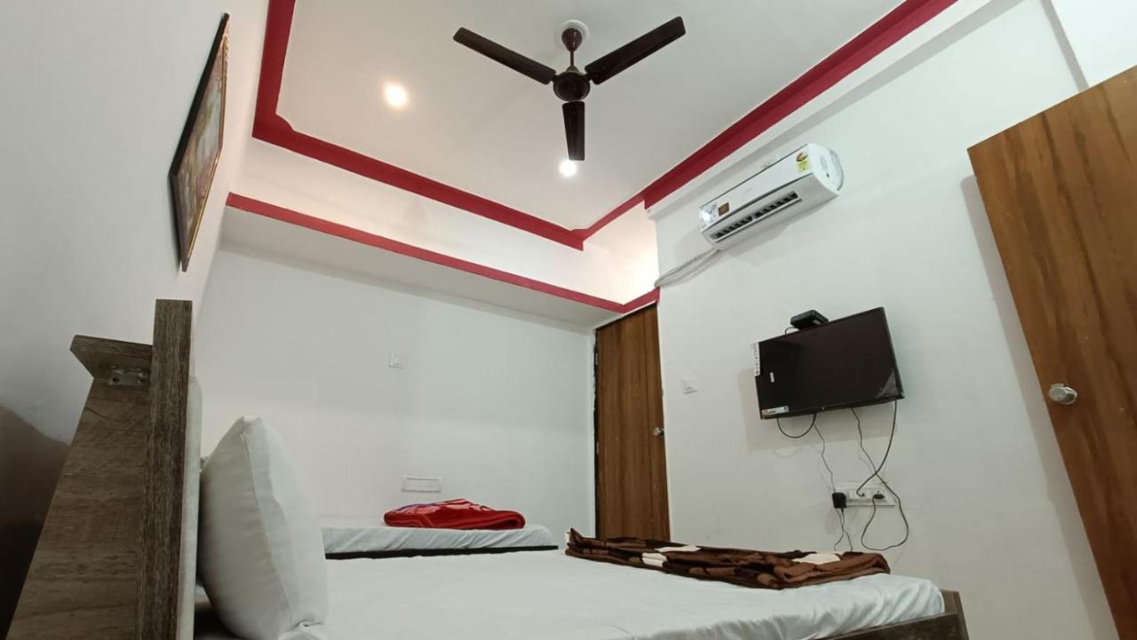 Mahadev Premium Homestay Garudeshwar Kültér fotó