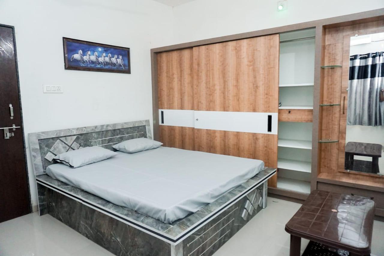 Mahadev Premium Homestay Garudeshwar Kültér fotó